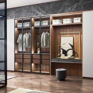 Closet – Series 031